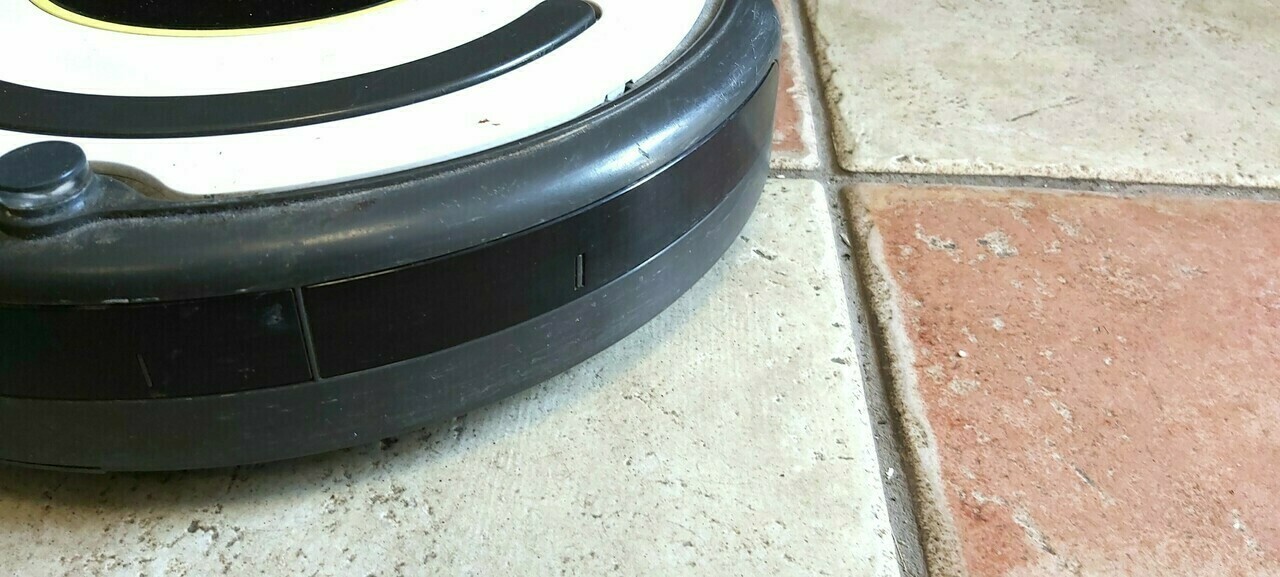 odkurzacz-irobot-roomba-620-uszkodzony-stan-uszkodzony