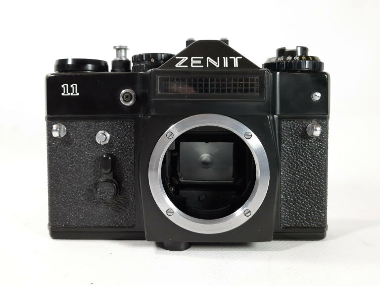 APARAT ZENIT 11