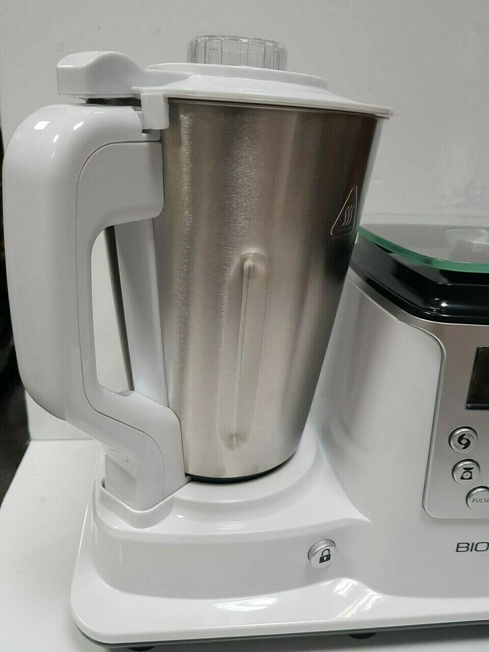 robot-bio-cook-marka-inna