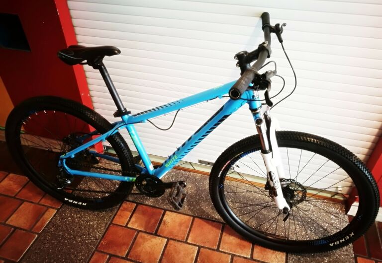 rower-white-xc-260-pro-19-5-marca-9-zlocieniec