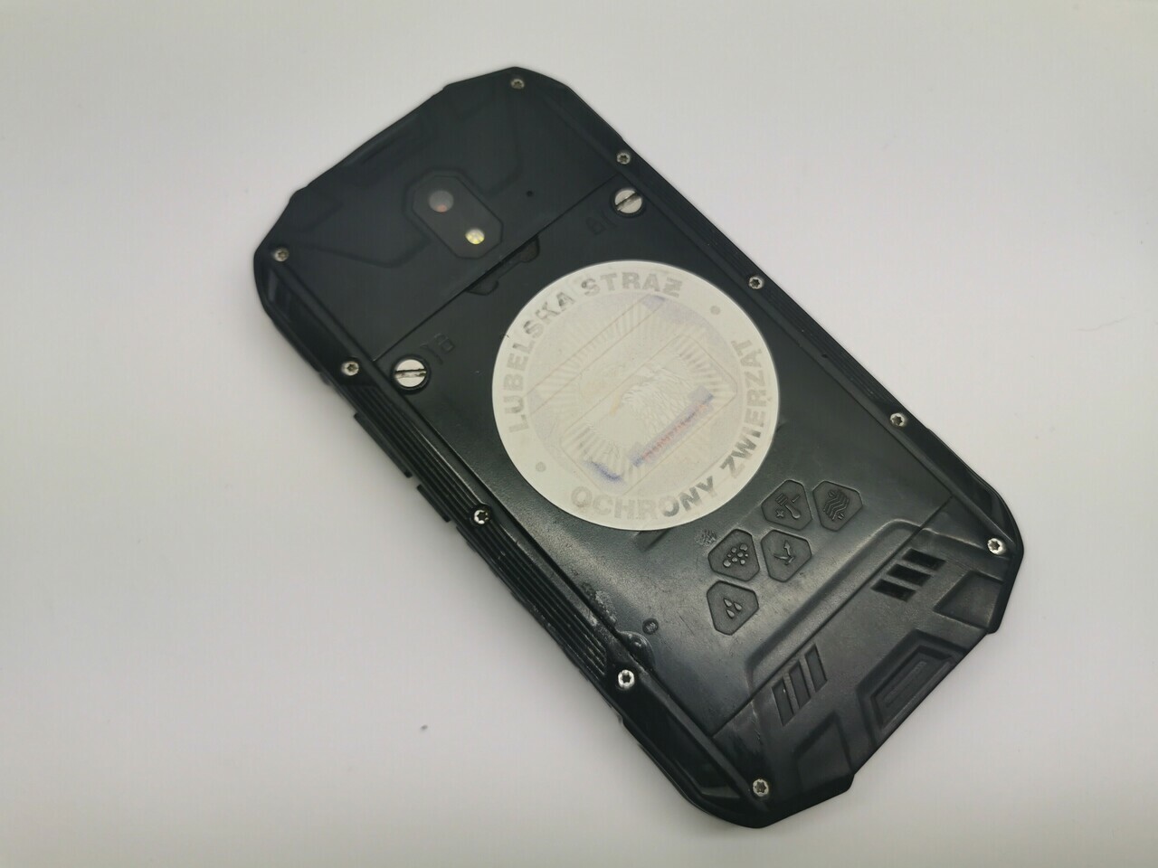 telefon-hammer-titan-2-typ-smartfon