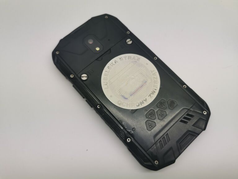 telefon-hammer-titan-2-typ-smartfon