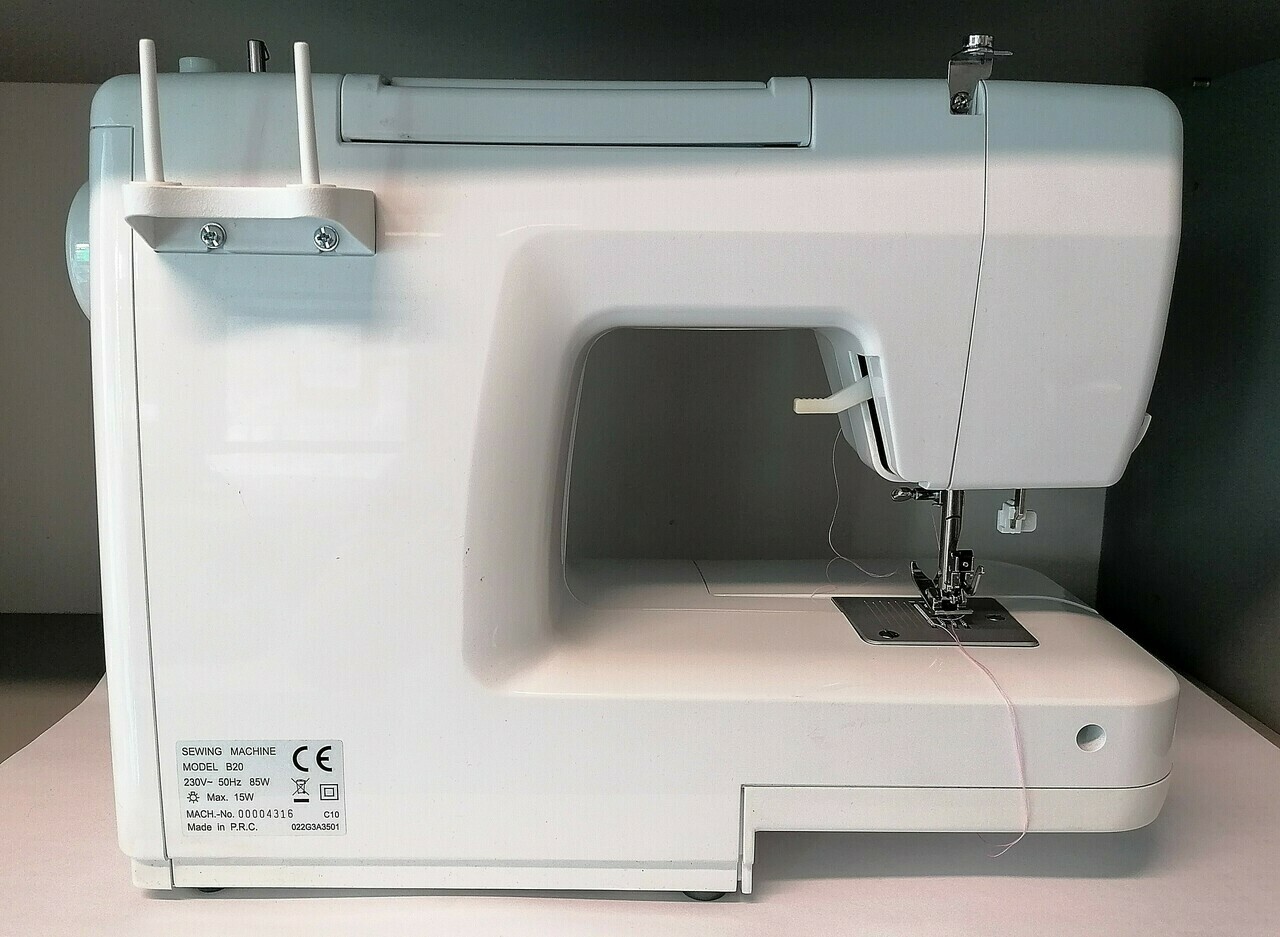 maszyna-do-szycia-redstar-b20-wyprzedaz-opis-model-b20