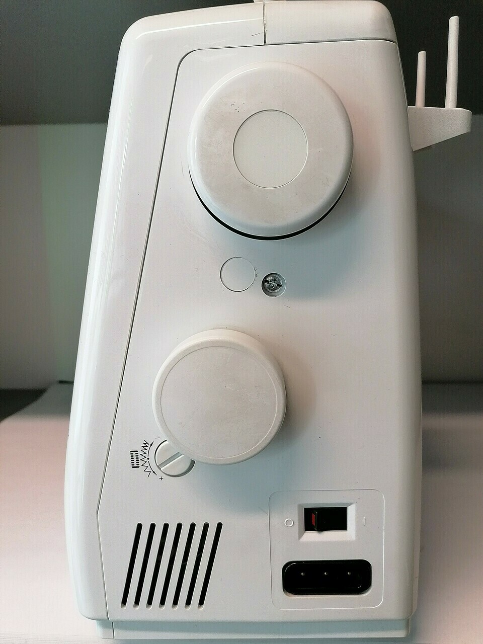 maszyna-do-szycia-redstar-b20-wyprzedaz-opis-marka-redstar