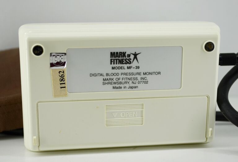 cisnieniomierz-mf-39-mark-of-fitness-rodzaj-zegarowe