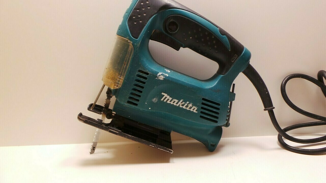 wyrzynarka-makita-4329-swietlikow-8-warszawa