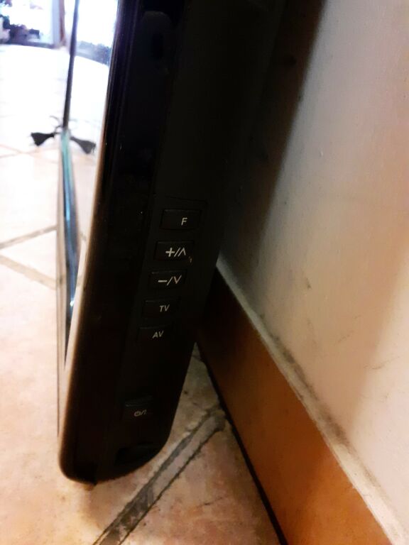 telewizor-panasonic-tx-l32c10p-kod-producenta-0000