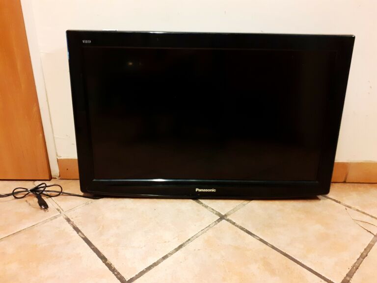 telewizor-panasonic-tx-l32c10p-staromiejska-6-jawor-sj