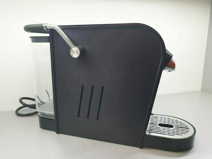 jak-nowy-ekspres-martello-chic-56794-black-kolor-dominujacy-czarny