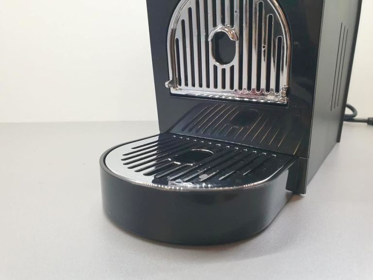 jak-nowy-ekspres-martello-chic-56794-black-ean-5708642024501