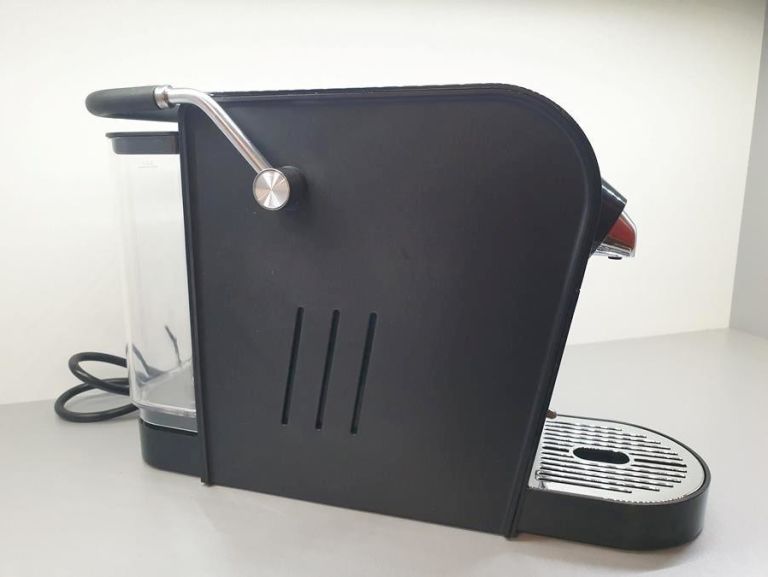 jak-nowy-ekspres-martello-chic-56794-black-kolor-dominujacy-czarny