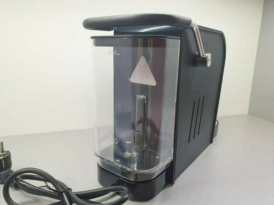 jak-nowy-ekspres-martello-chic-56794-black-model-chic