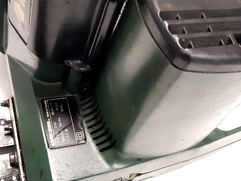 pila-elektryczna-black-decker-cs30-zasilanie-elektryczne-sieciowe