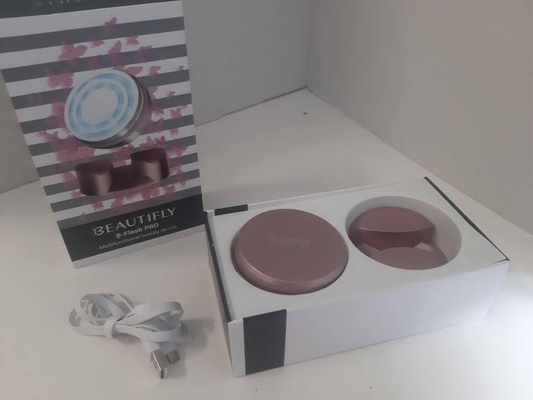 URZĄDZENIE DO TWARZY BEAUTIFLY B-FLASH PRO KPL GW