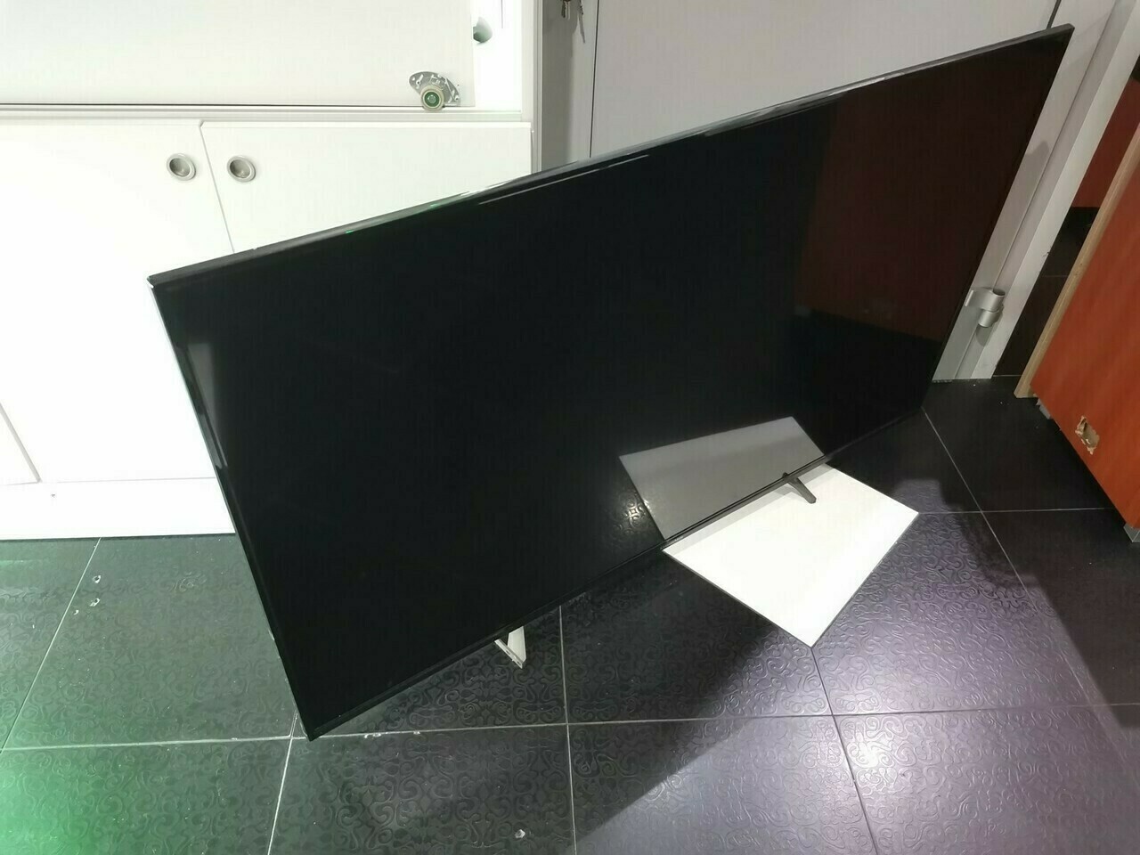 telewizor-kruger-matz-km0265-pilot-marka-krugermatz