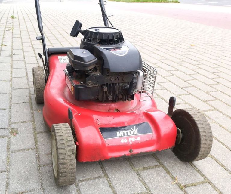 kosiarka-spalinowa-mtd-46-pb-promocja-marka-mtd