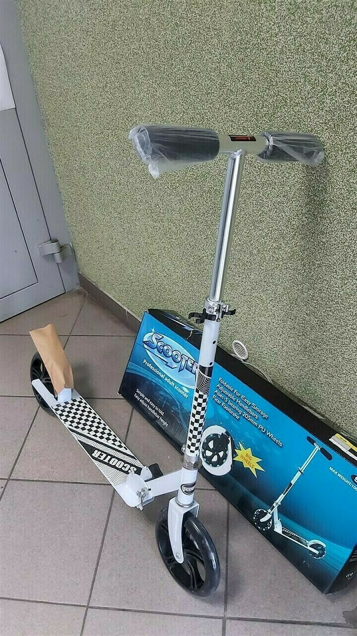 hulajnoga-big-wheels-5-100kg-biala-nowa-polecamy-ean-gtin-0051007777778