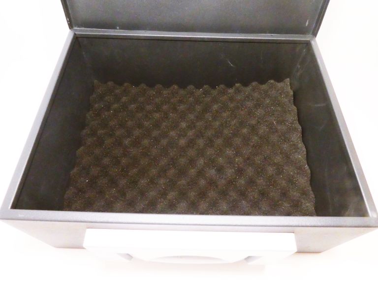 skrzynia-pancerna-na-kod-trocka-11-warszawa