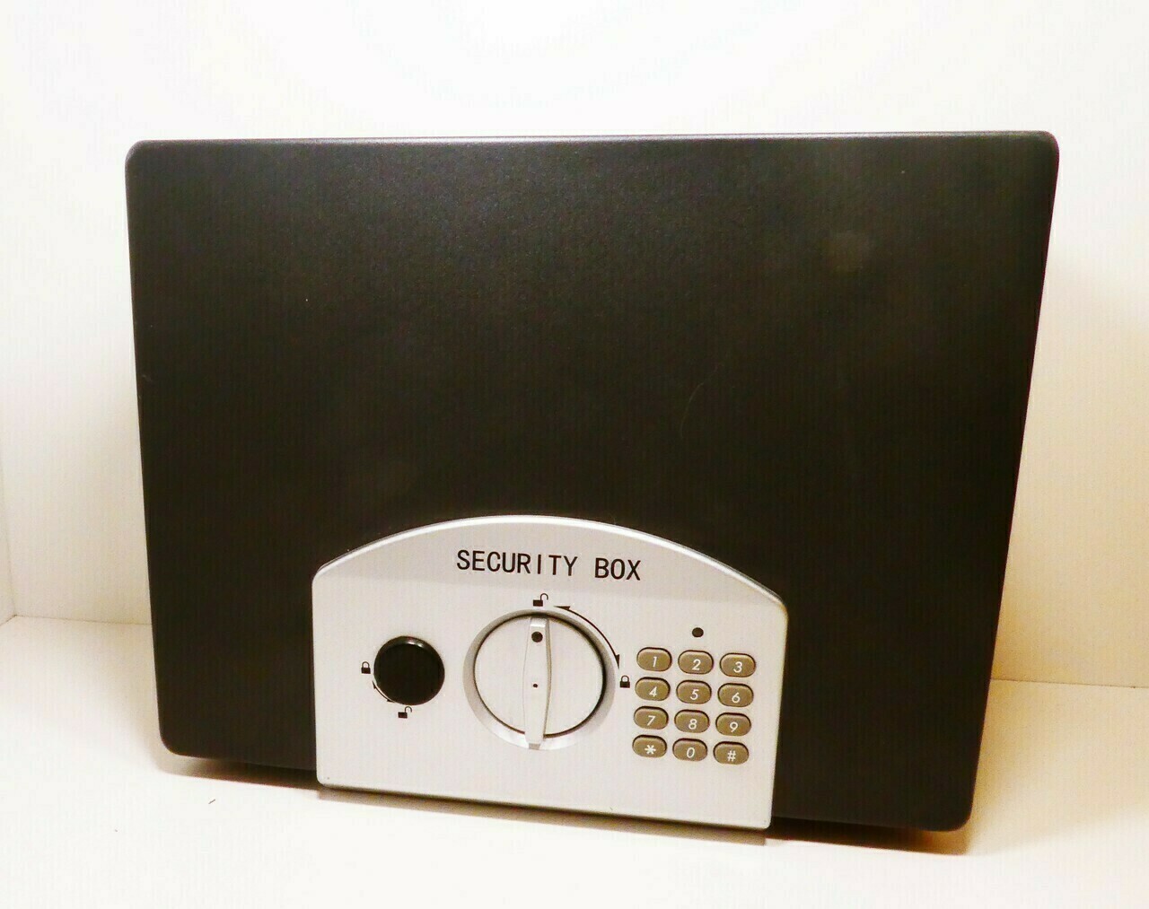 skrzynia-pancerna-na-kod-trocka-11-warszawa