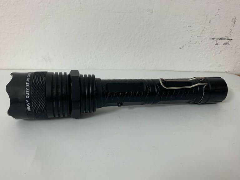 latarka-paralizator-hw-police-1108-kod-producenta-hw-police-1108