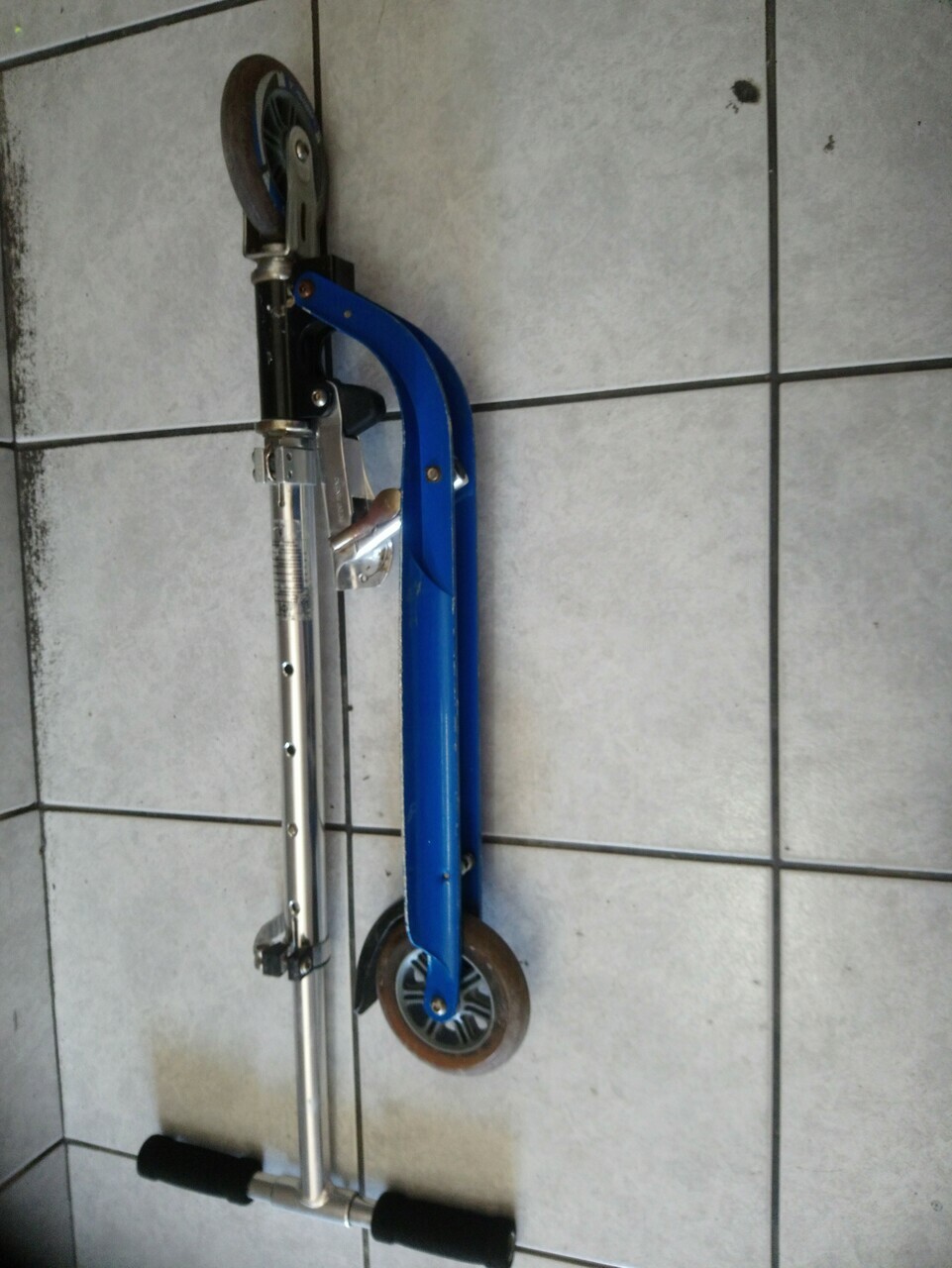 hulajnoga-avigo-prudnicka-7-sj-nysa