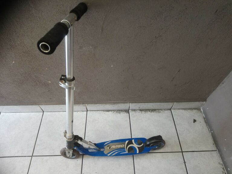 hulajnoga-avigo-stan-uzywany