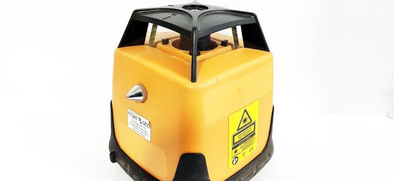 niwelator-budowlany-navi-nl300-czytaj-opis-marka-nivel-system