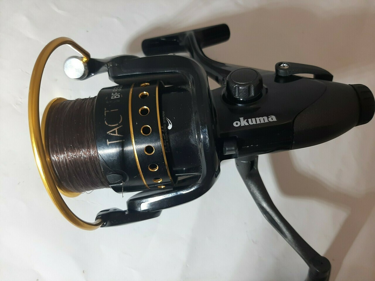 kolowrotek-okuma-tactic-bf-555i-marka-okuma
