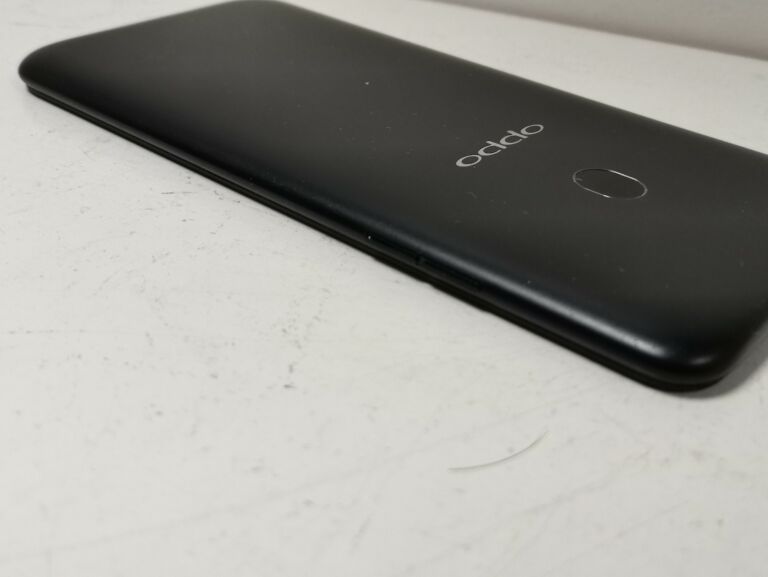 TELEFON OPPO F5