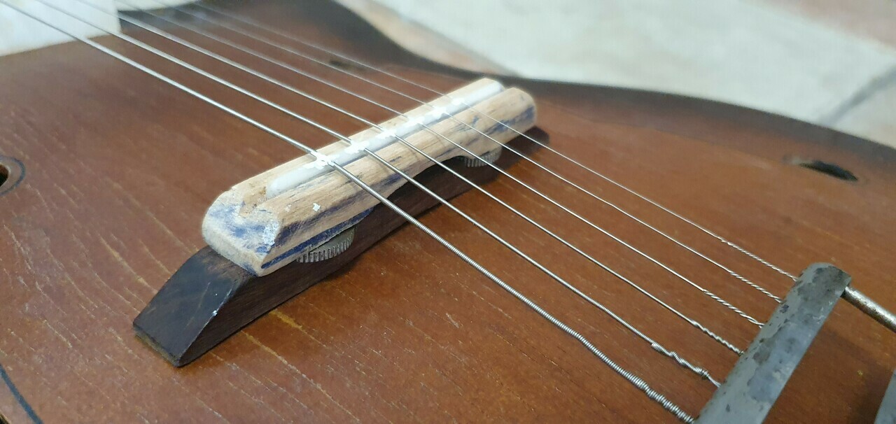 gitara-akustyczna-defil-jazz-stan-uzywany