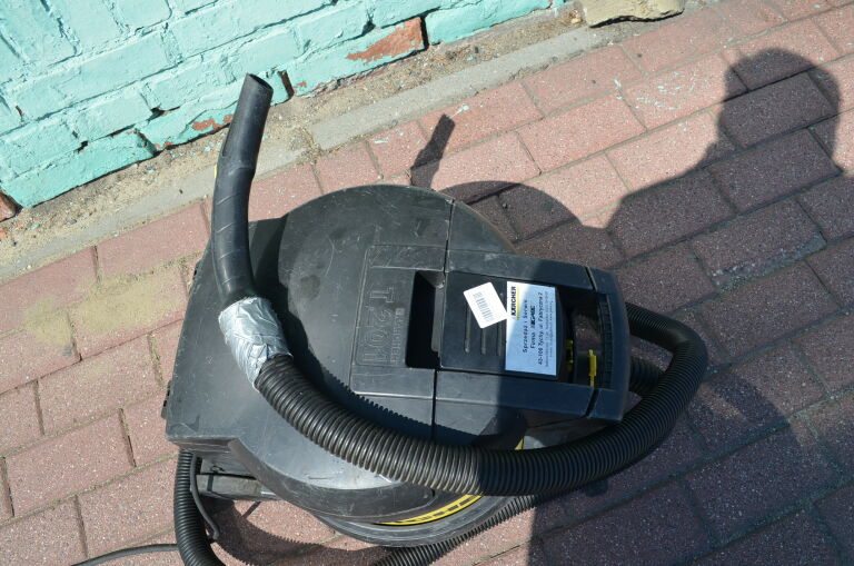 ODKURZACZ KARCHER T201