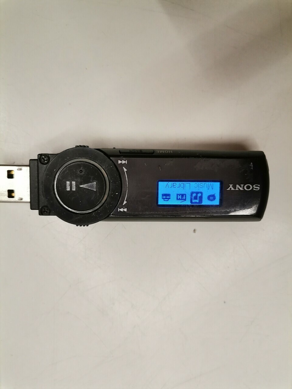 odtwarzacz-mp3-walkman-sony-nwz-b173f-stan-uzywany