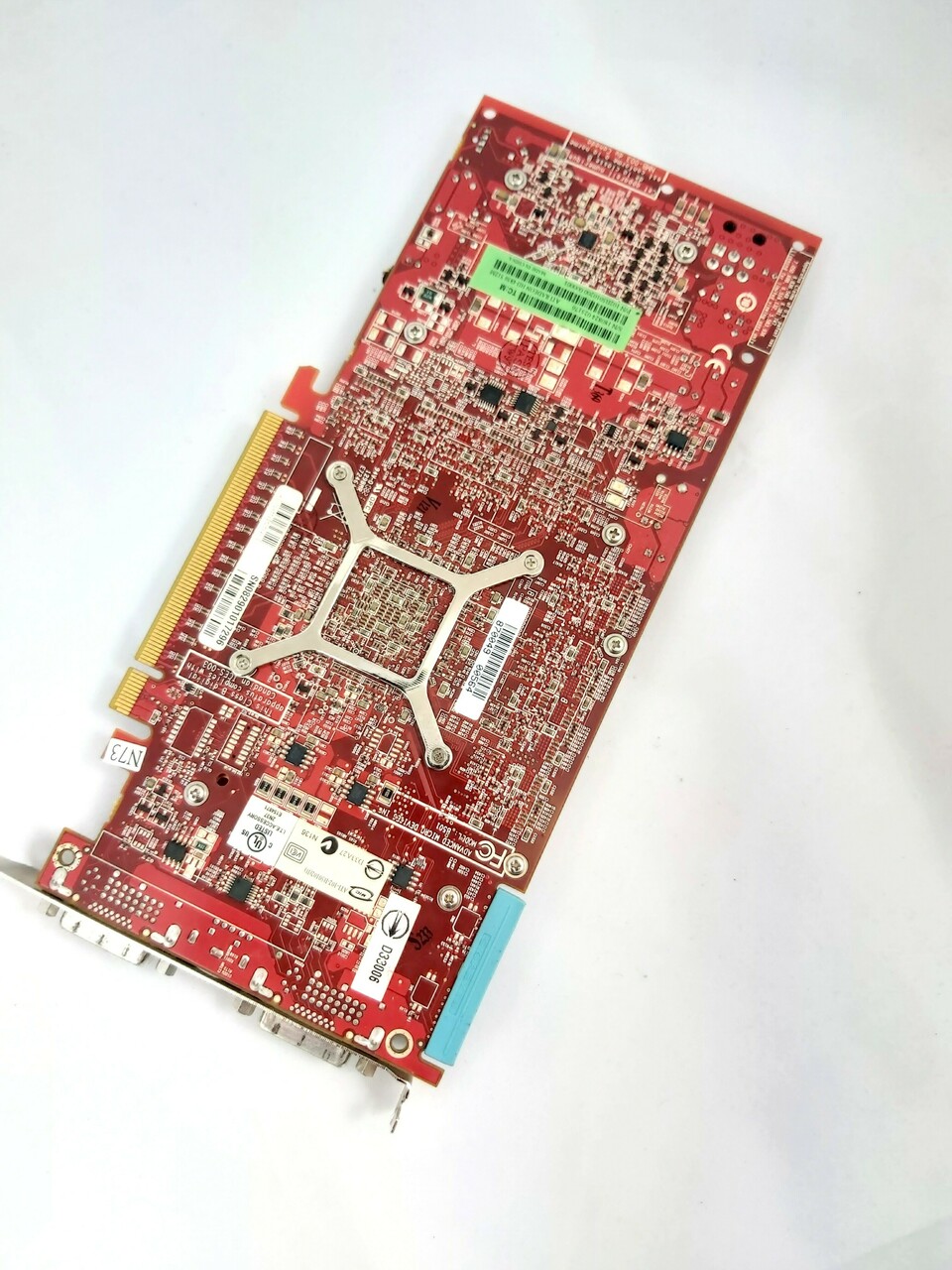 karta-graficzna-ati-radeon-hd-4800-producent-amd