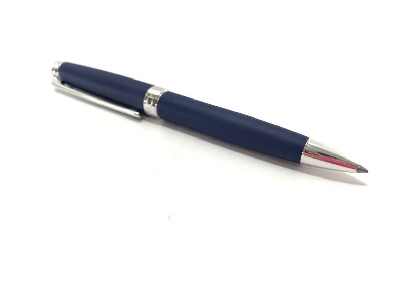 DŁUGOPIS CARAN D'ACHE LEMAN BLUE MATT 4789-648