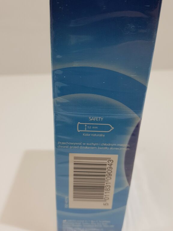 PREZERWATYWY NEW CARESS SAFETY 12 SZT