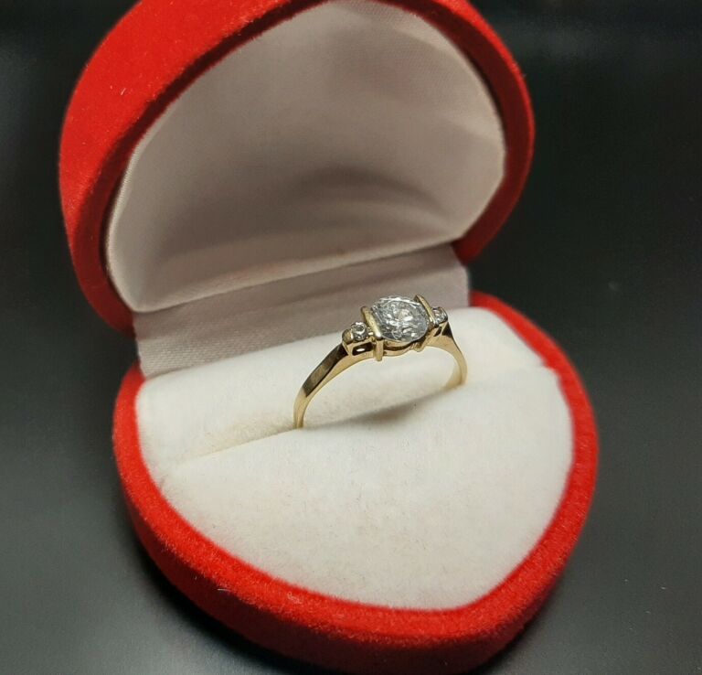 sliczny-zloty-pierscionek-135g-333-marka-inna-marka