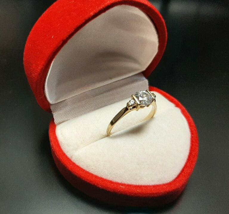 sliczny-zloty-pierscionek-135g-333-material-zloto