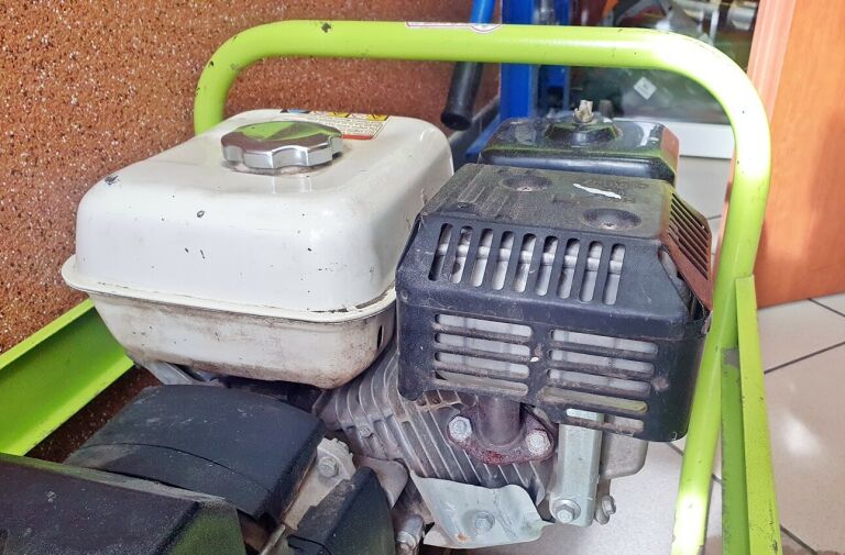 AGREGAT PRĄDOTWÓRCZY PRAMAC E4000 230V 3,1 KW