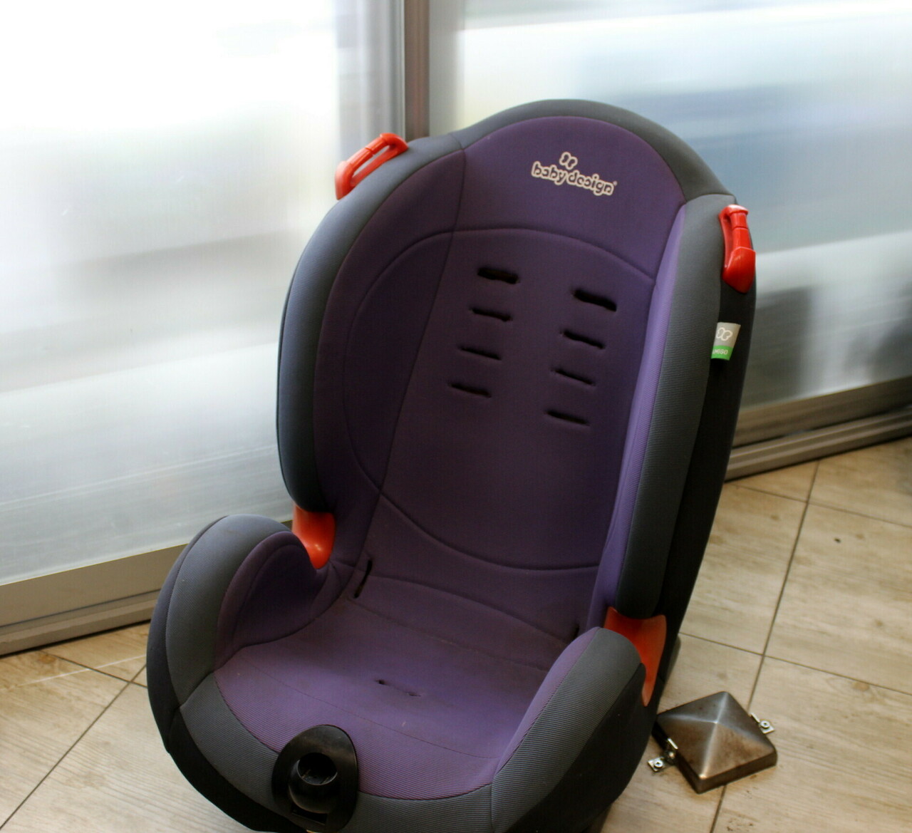 fotelik-samochodowy-baby-design-amigo-kategoria-wagowa-9-25-kg