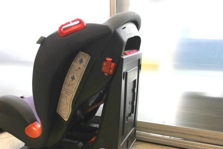 fotelik-samochodowy-baby-design-amigo-marka-baby-design