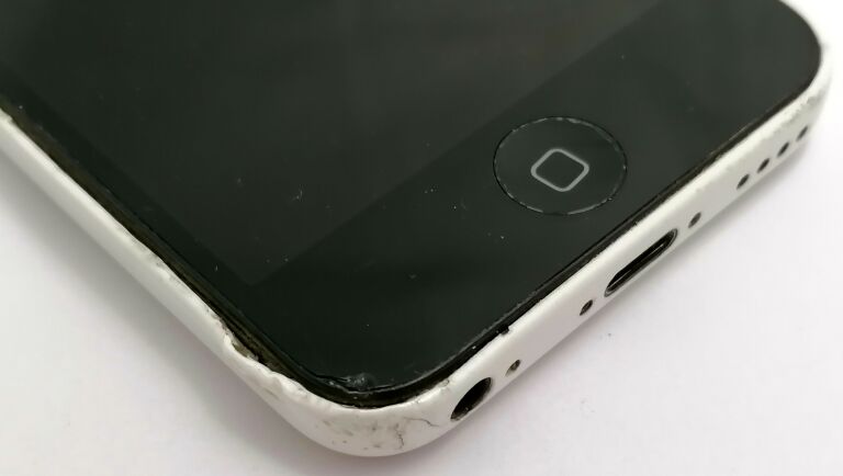 IPHONE 5C OPIS!