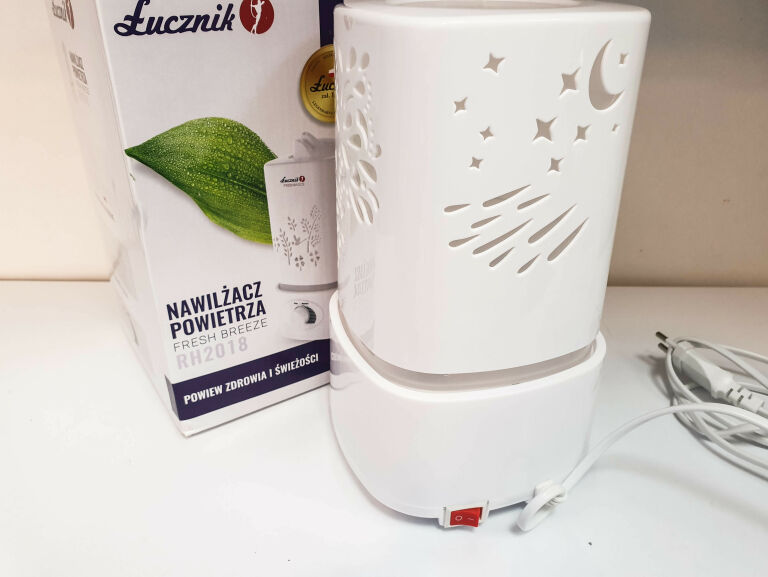 NAWILŻNAWILŻACZ POWIETRZA ŁUCZNIK RH 2018 LAMPKA