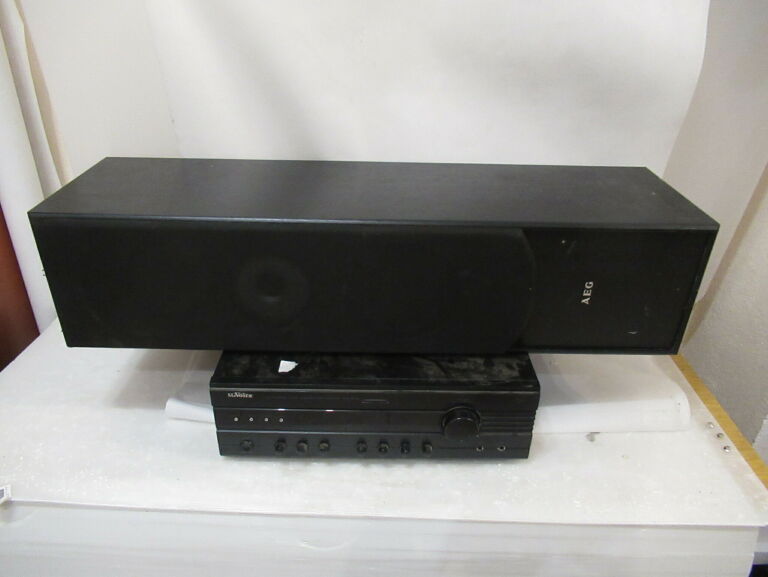 AMPLITUNER MC VOICE AVR-180 BL + GŁOŚNIK AEG Z500