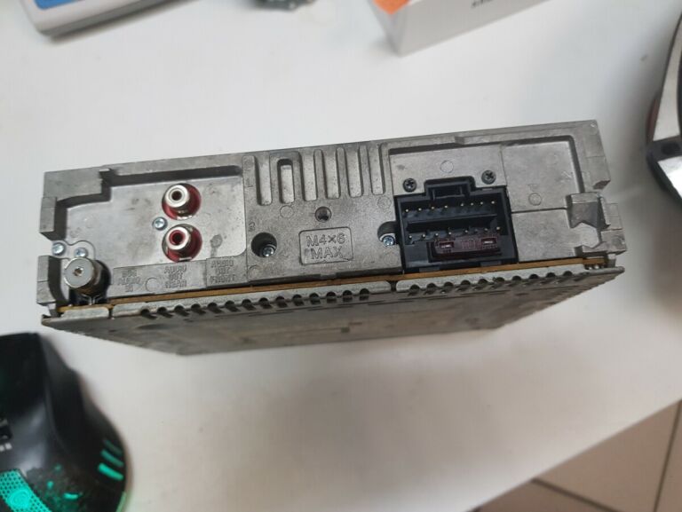 sony-cdx-gt200-rodzaj-akcesoryjny