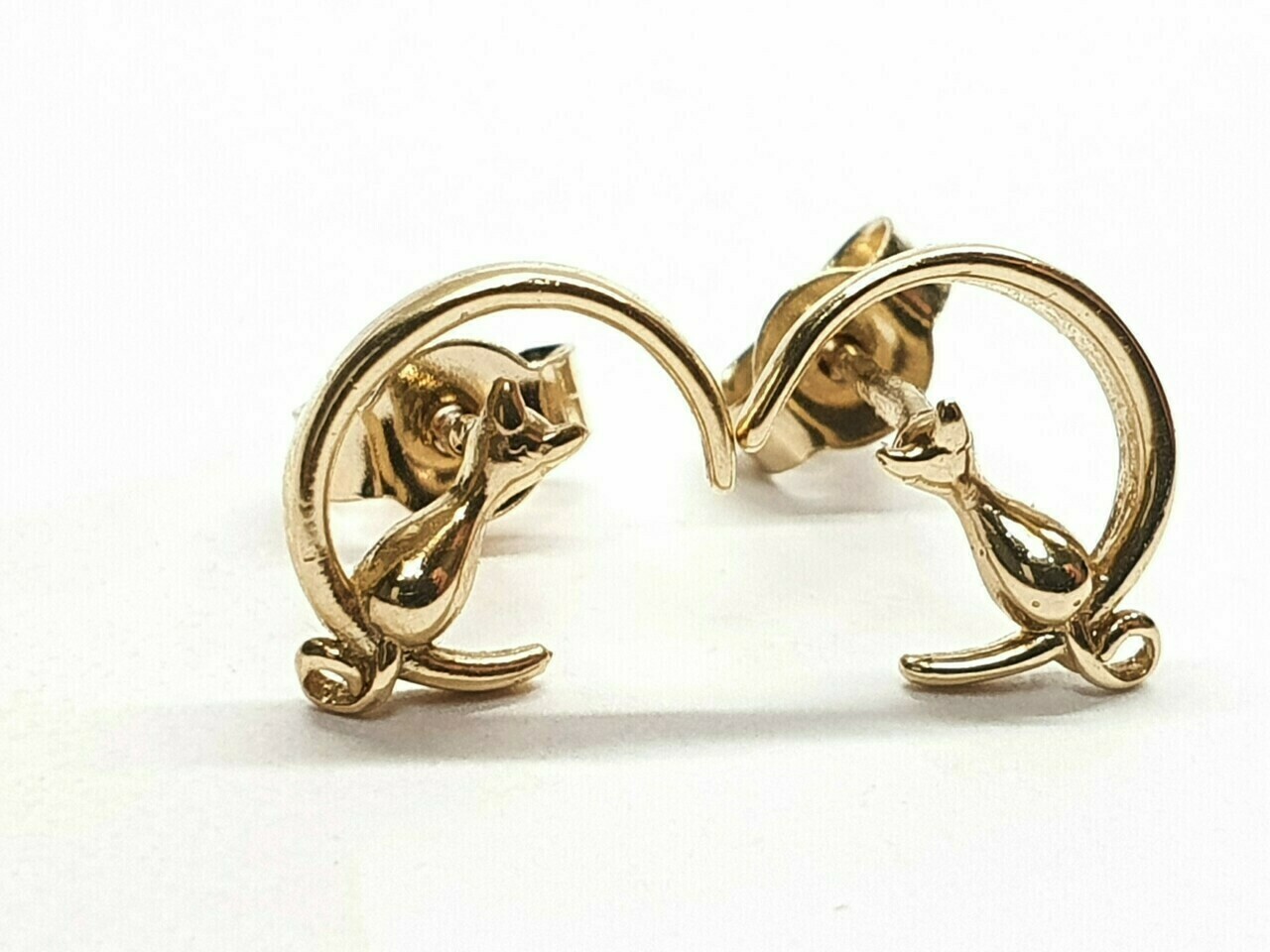 zlote-kolczyki-ksiezyce-z-kotem-115g-585-stan-powystawowy