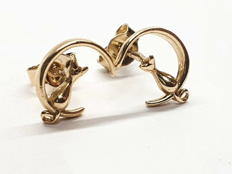 zlote-kolczyki-ksiezyce-z-kotem-115g-585-rodzaj-wyrob-jubilerski