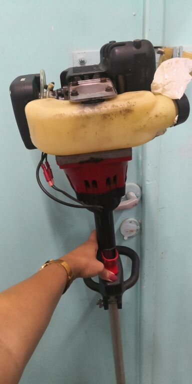 kosa-spalinowa-homelite-f2020-waga-narzedzia-1