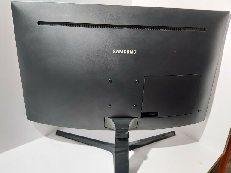 MONITOR SAMSUNG C27JG50QQUX/27''/WQHD/144HZ