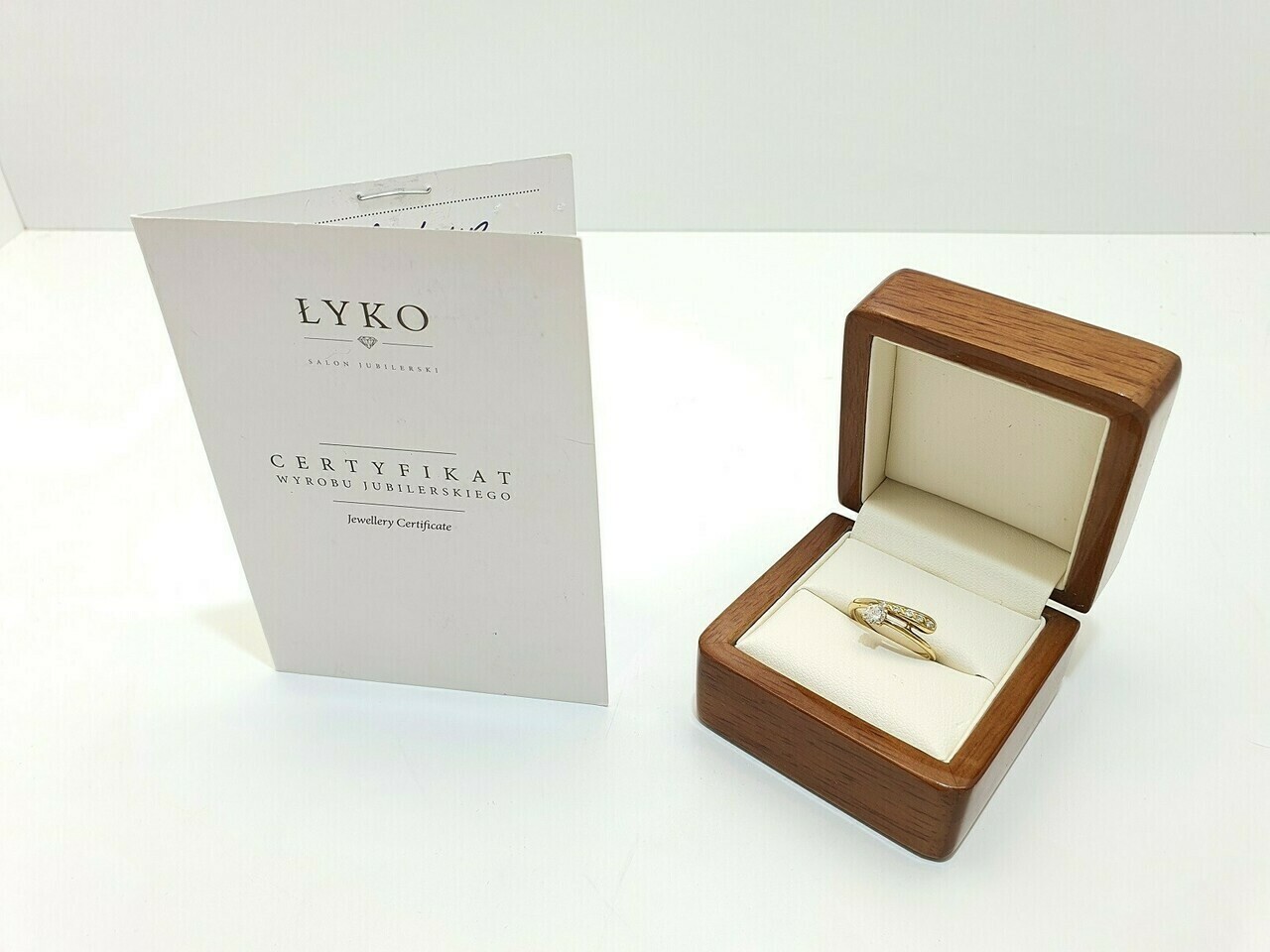 brylant-pierscionek-pr-750-280-diament-prezent-jednosci-narodowej-1091b-sj-wroclaw