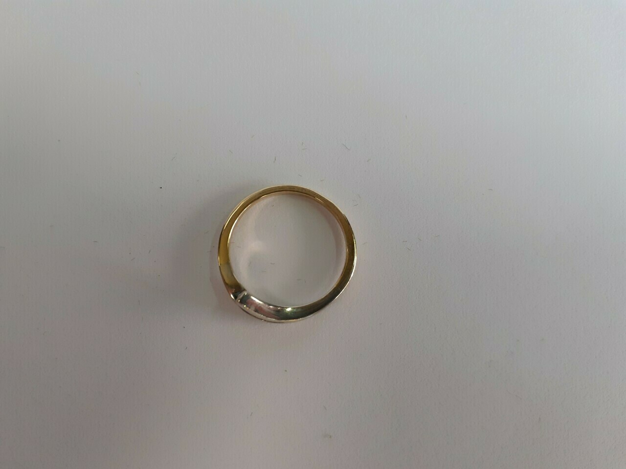 piekny-zloty-pierscionek-z-diamentami-pr-585-210g-rodzaj-wyrob-jubilerski